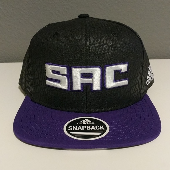 adidas Other - Sacramento Kings snapback hat